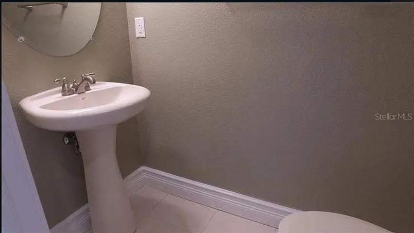 1170