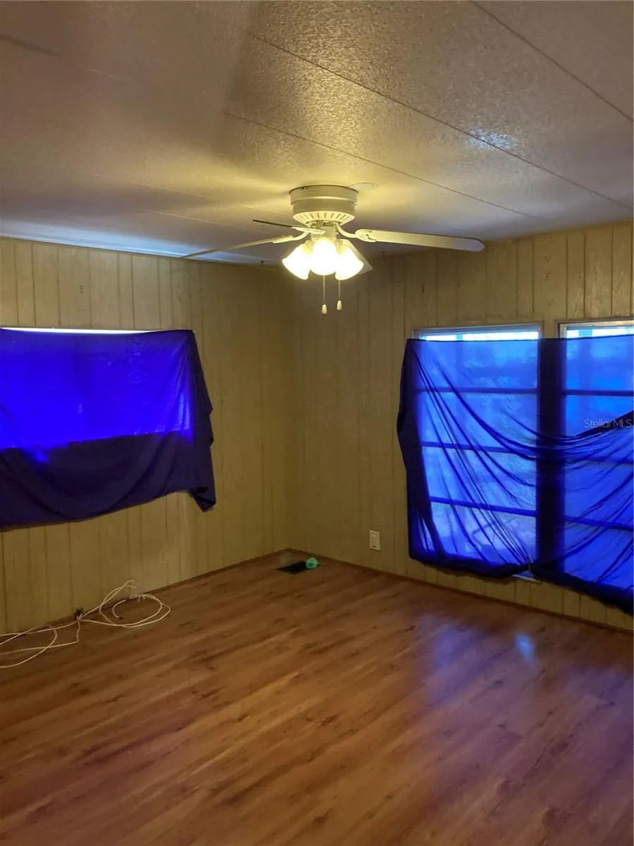 Master Bed Room