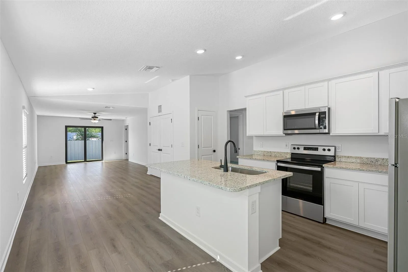 , Lakeland, Florida 33809 — photo 2