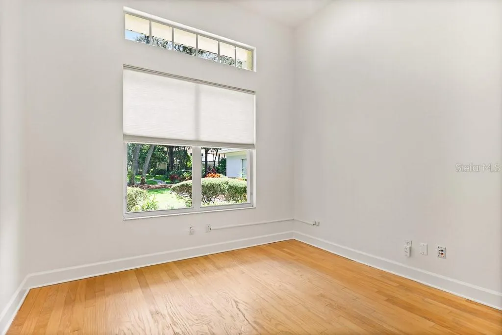 Den office