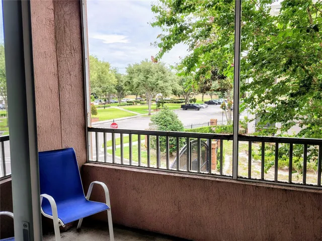 Screened Balcony