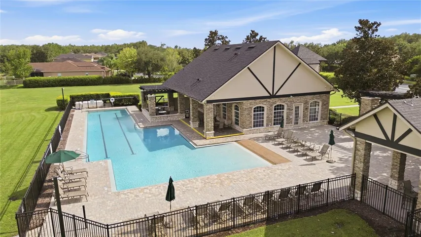 Pool Clubhouse