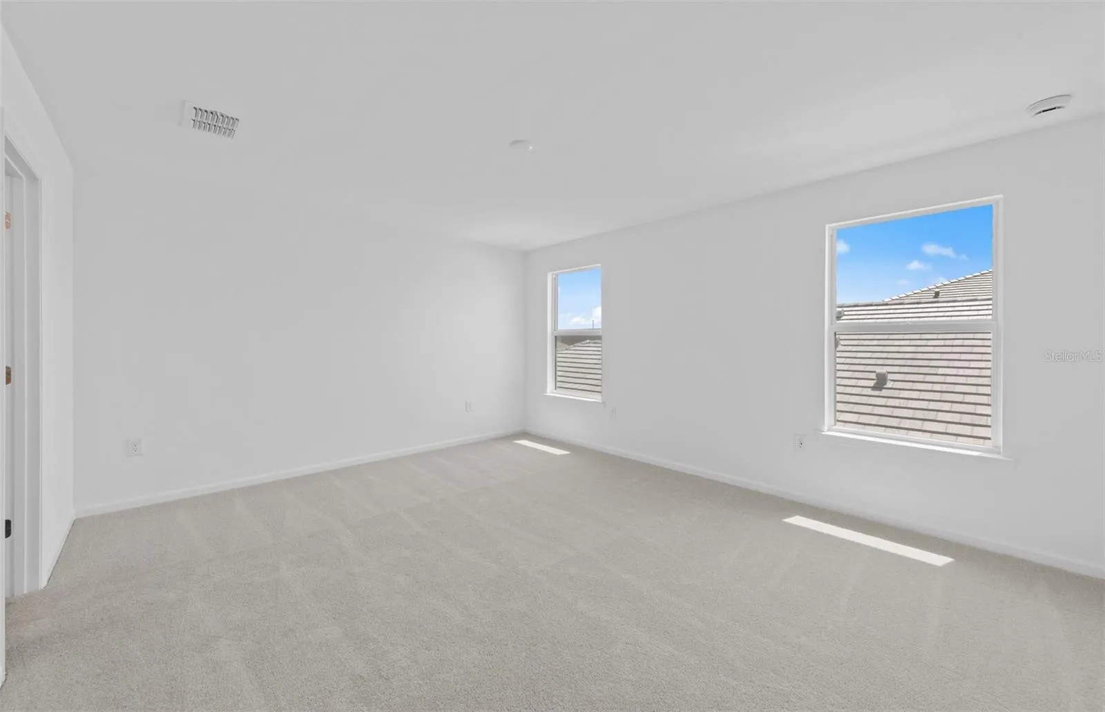 Mabell floorplan, homes may vary.