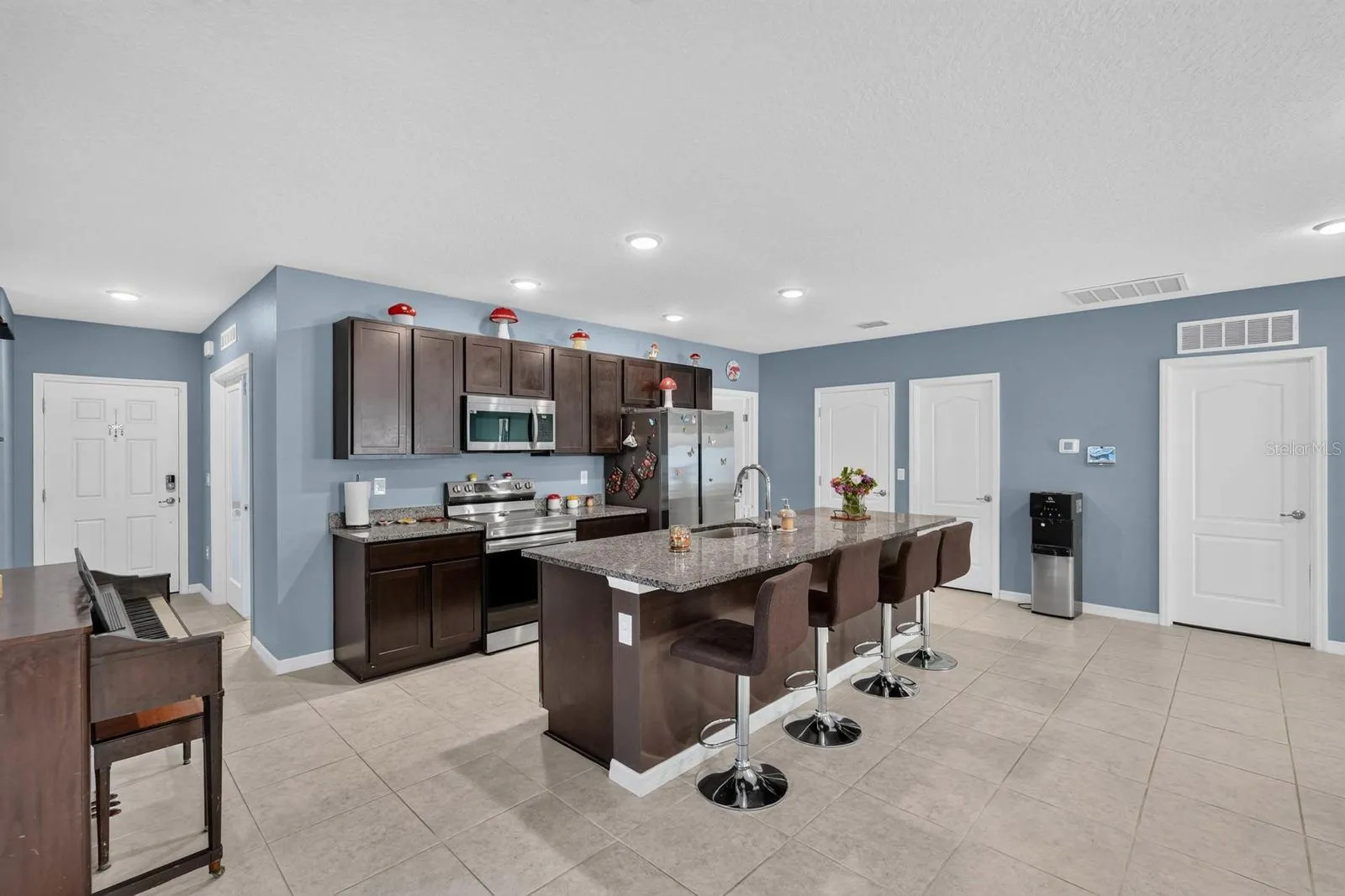 Stainless steel appliances and granite countertops
