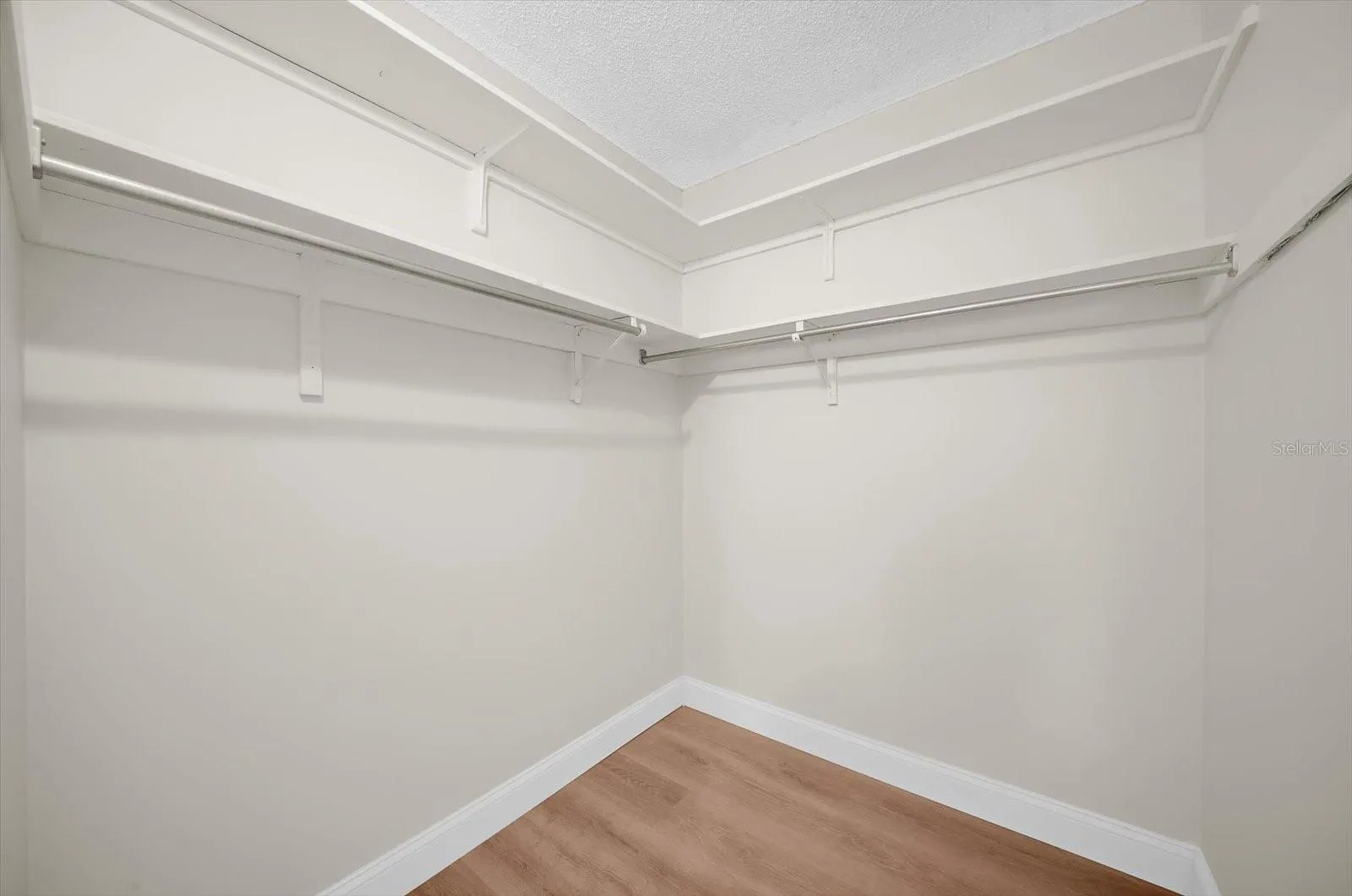 Walk in Closet