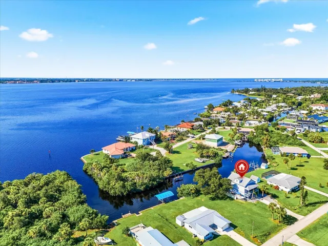 Unique waterfront home!