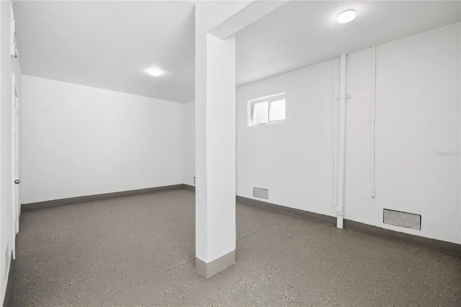 Extra room in garage