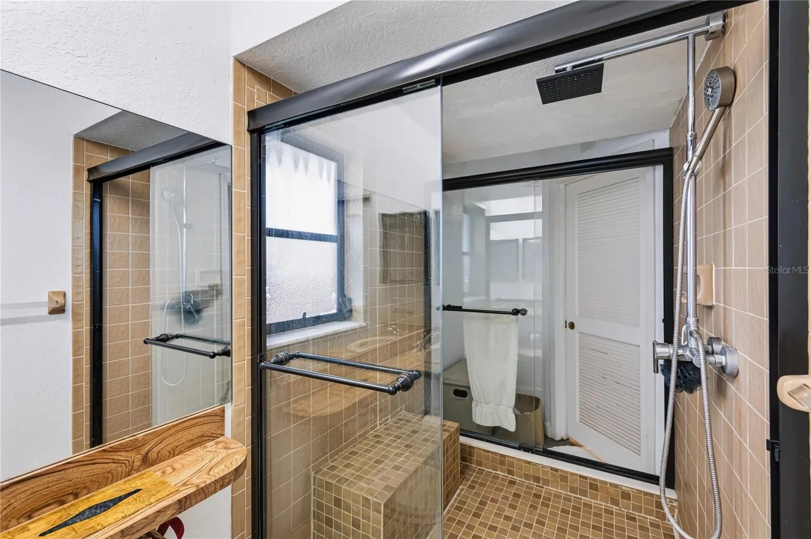 Primary Shower