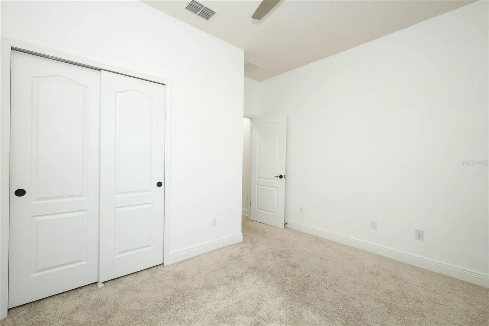 1ST BEDROOM