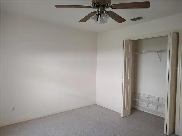 Closet in Br. 2