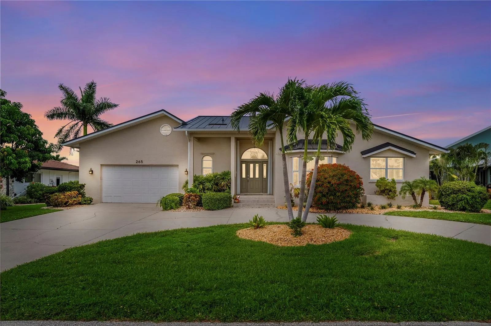 Boater's Paradise!  2642 sf Pool & waterfront home with dock & 15,000# lift