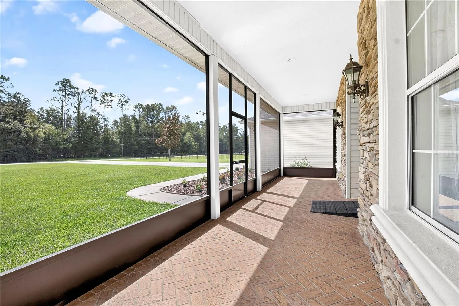 SCREENED FRONT PORCH
