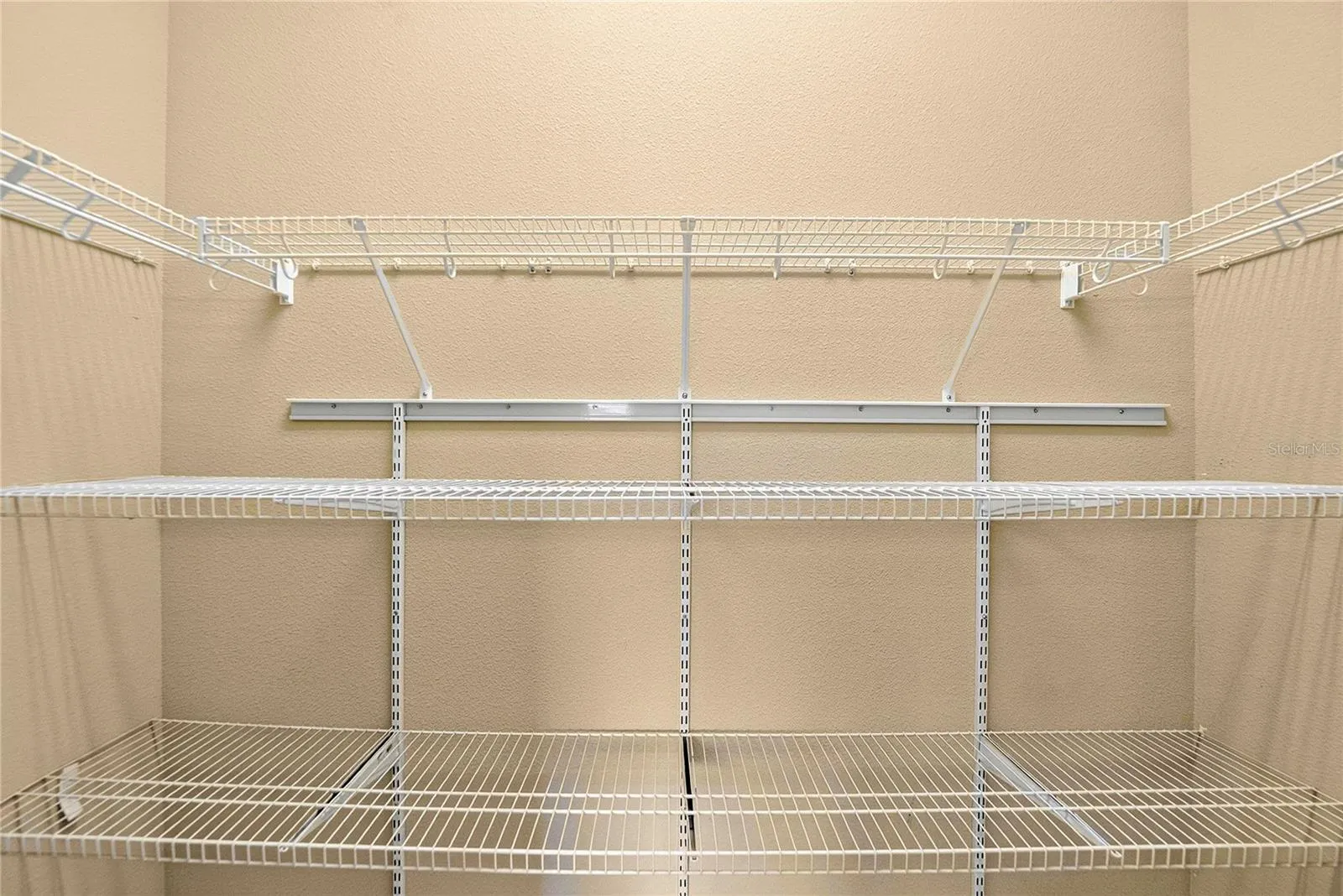 BR 3 CLOSET