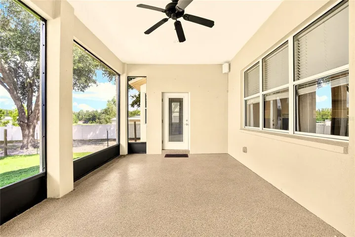 REAR LANAI OFF FAMILY ROOM