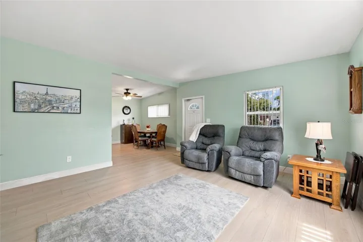 Living Room 16X15