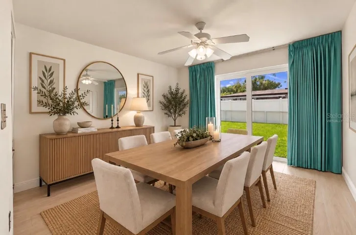 VIRTUALLY STAGED TO SHOW POTENTIAL: Family Room 14X10