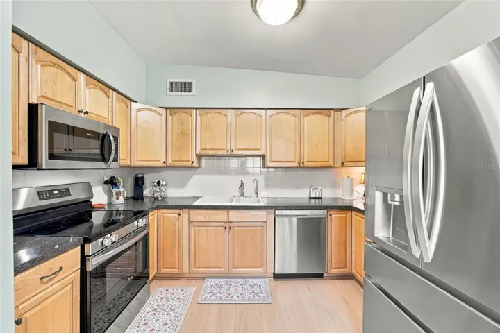 Kitchen 12X8