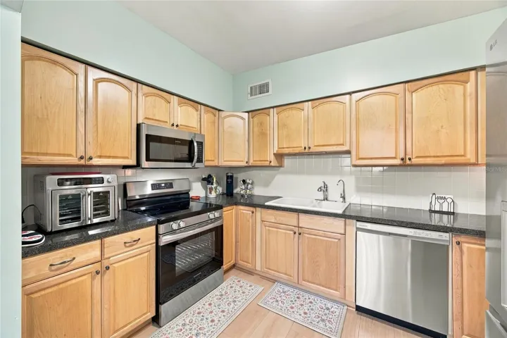 Kitchen 12X8