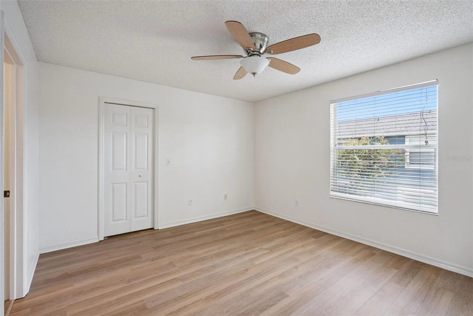 Primary Bedroom 2 w/Walk in Closet