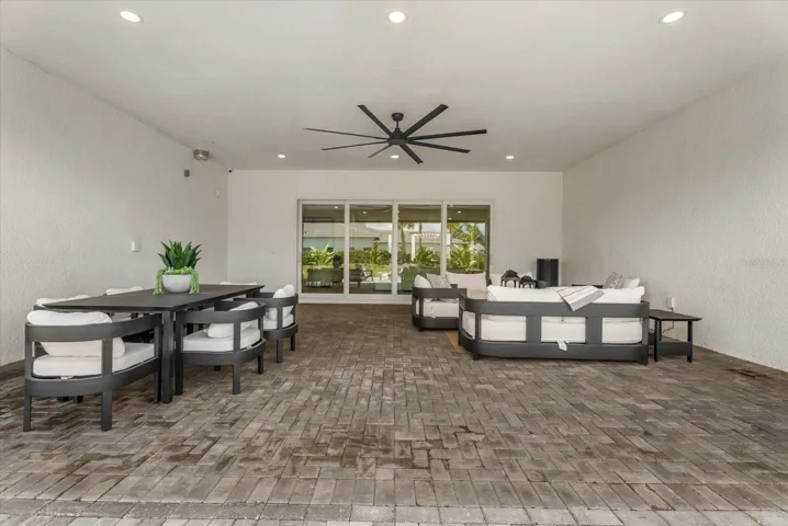 Covered Lanai