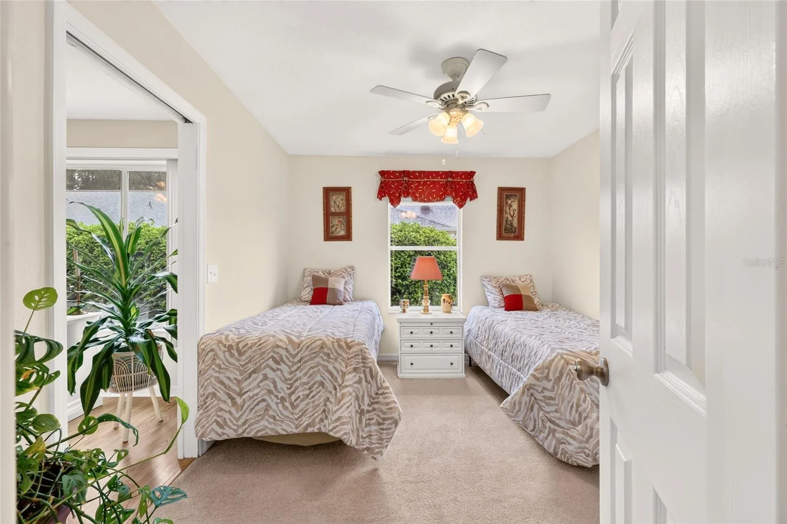 Bedroom 3 (Rear)
