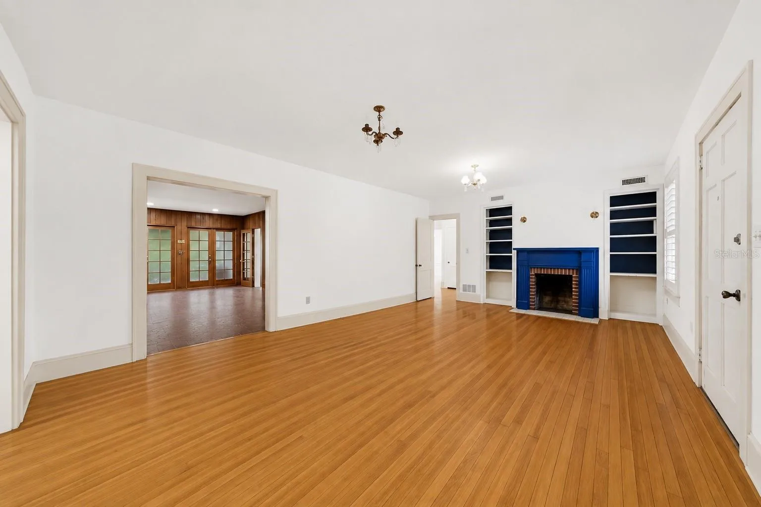 Parlor Room (labeled as great room in listing)