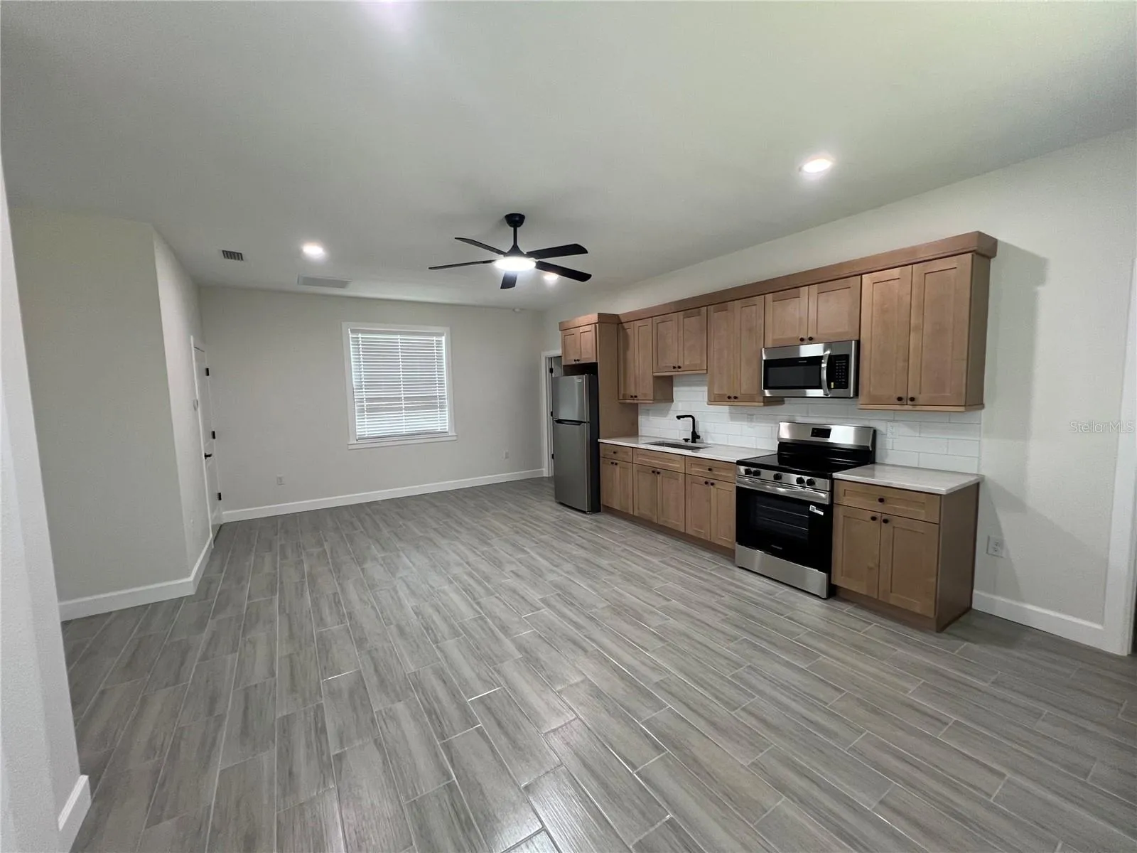 Living/Kitchen