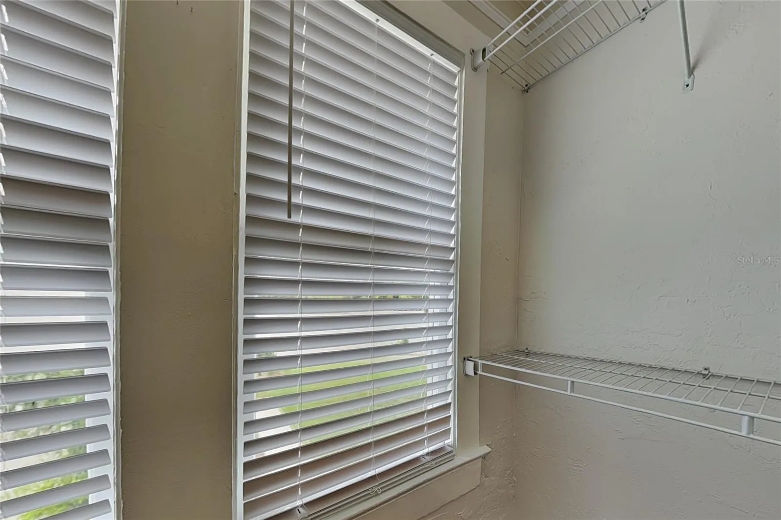 walk in closet