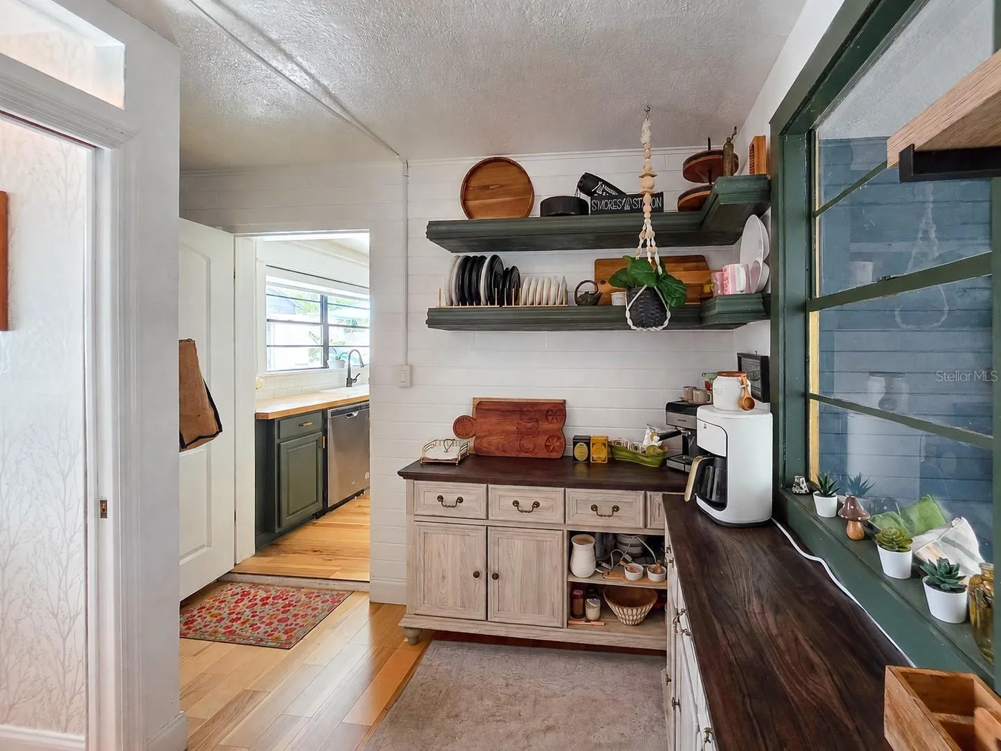 Butler's Pantry / Bathroom to kitchen.