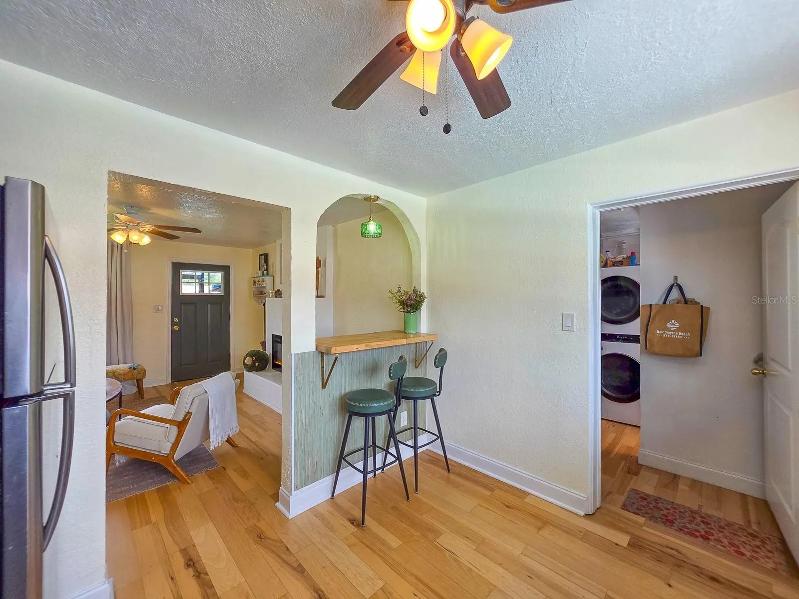 Kitchen to open living room
