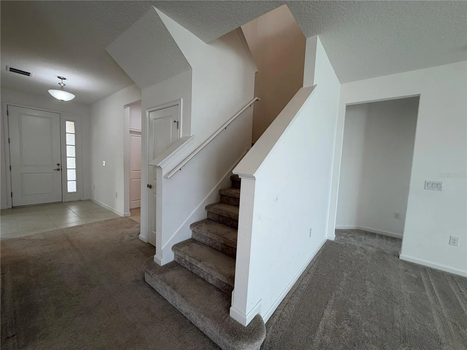 Foyer &amp; Stairs