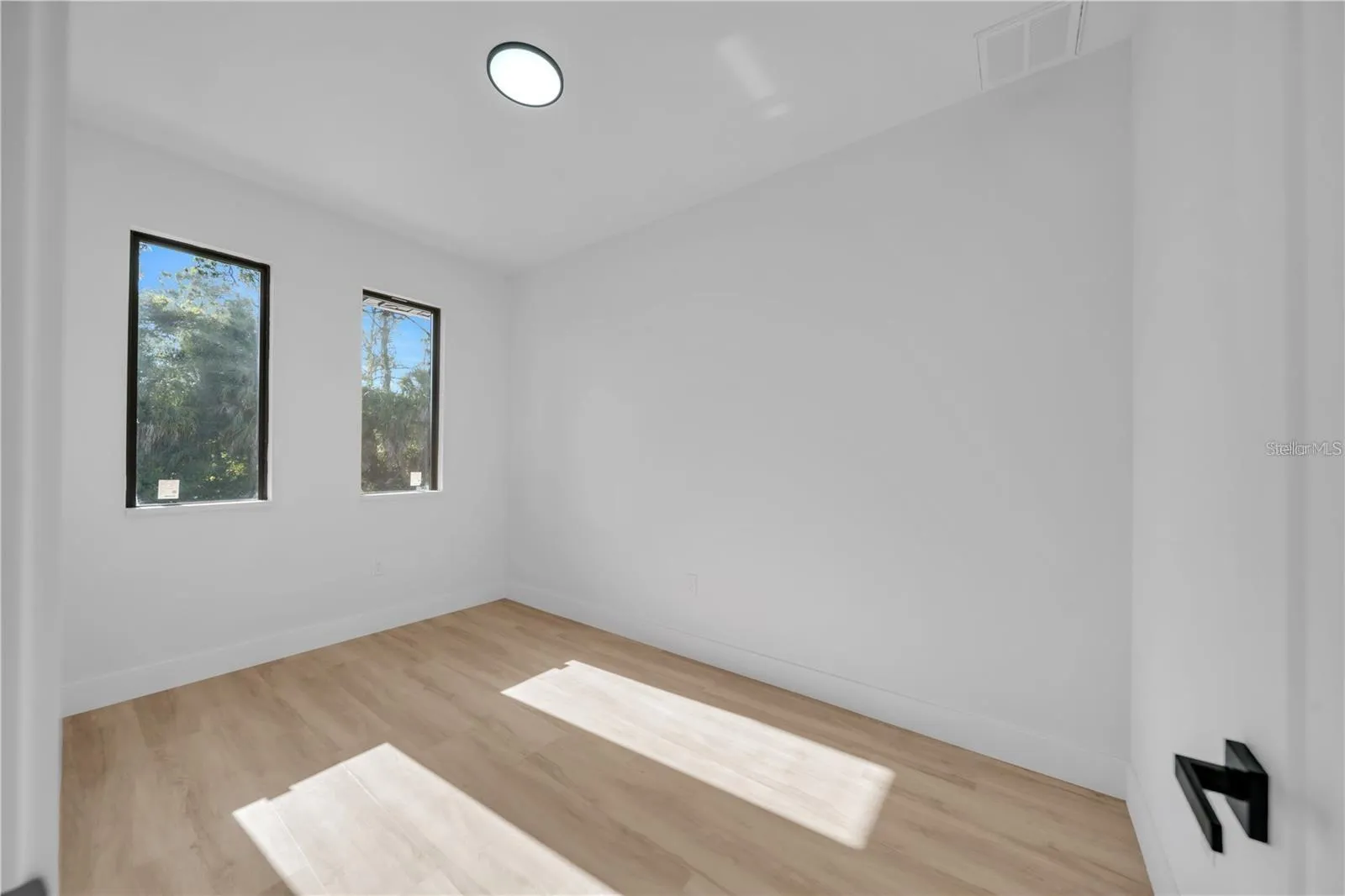 Office/Den