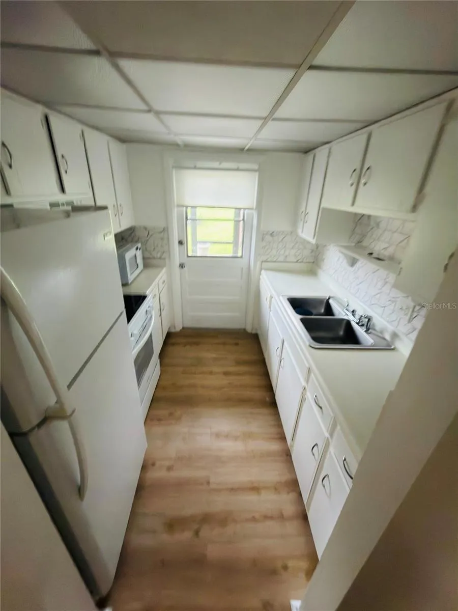 New range, fan  and microwave