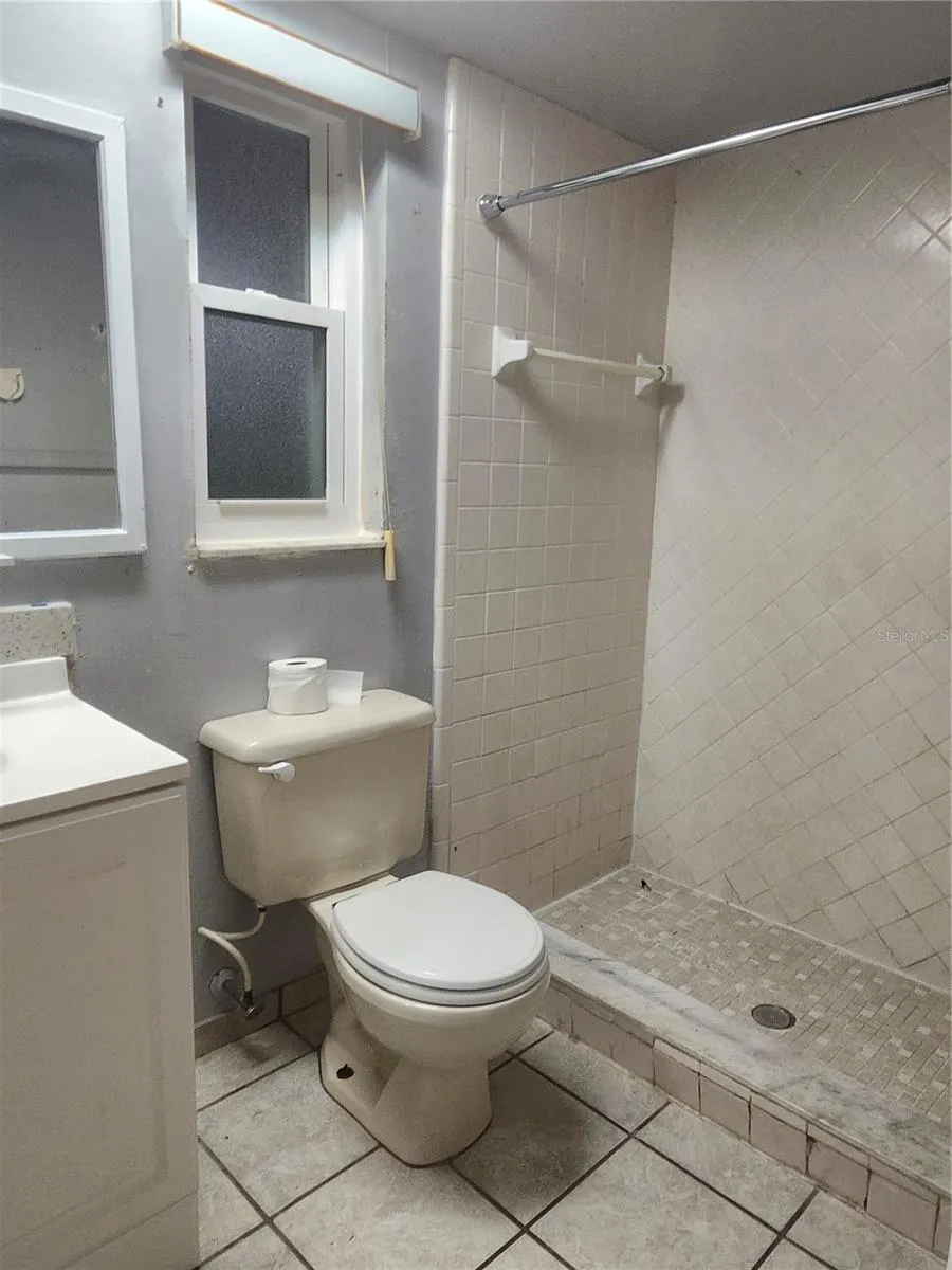 PRIMARY ENSUITE A