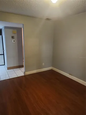 DINING ROOM C