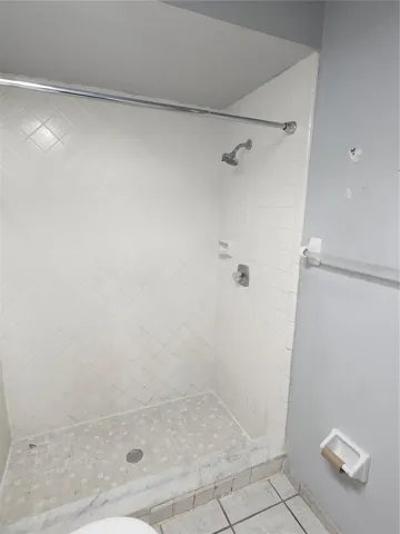 PRIMARY ENSUITE B