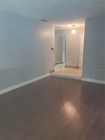 FORMAL LIVING ROOM4