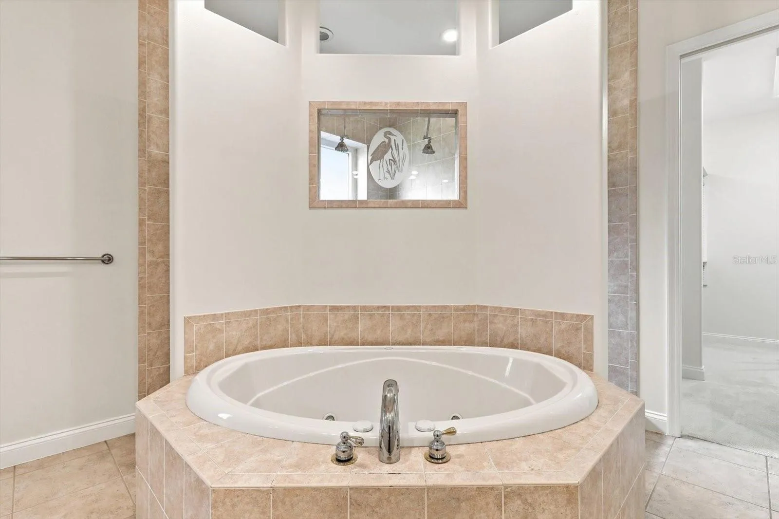 Primary Bath Jetted Soaking Tub