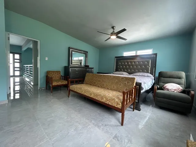 Hab Principal • Principal Bedroom