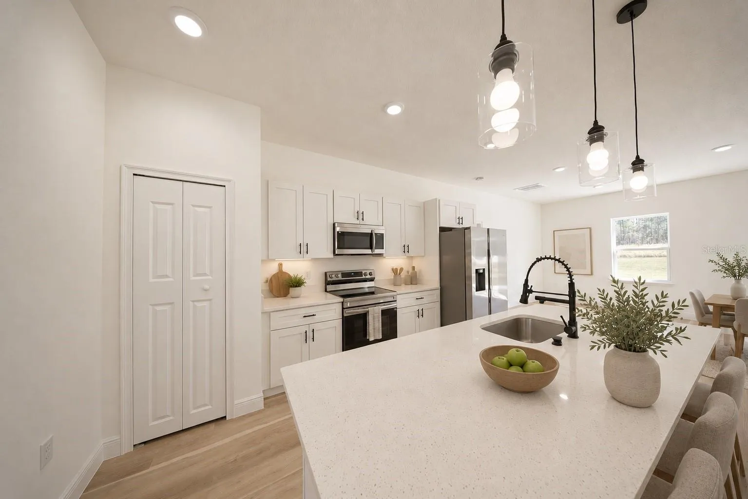 Kitchen - virtual staging