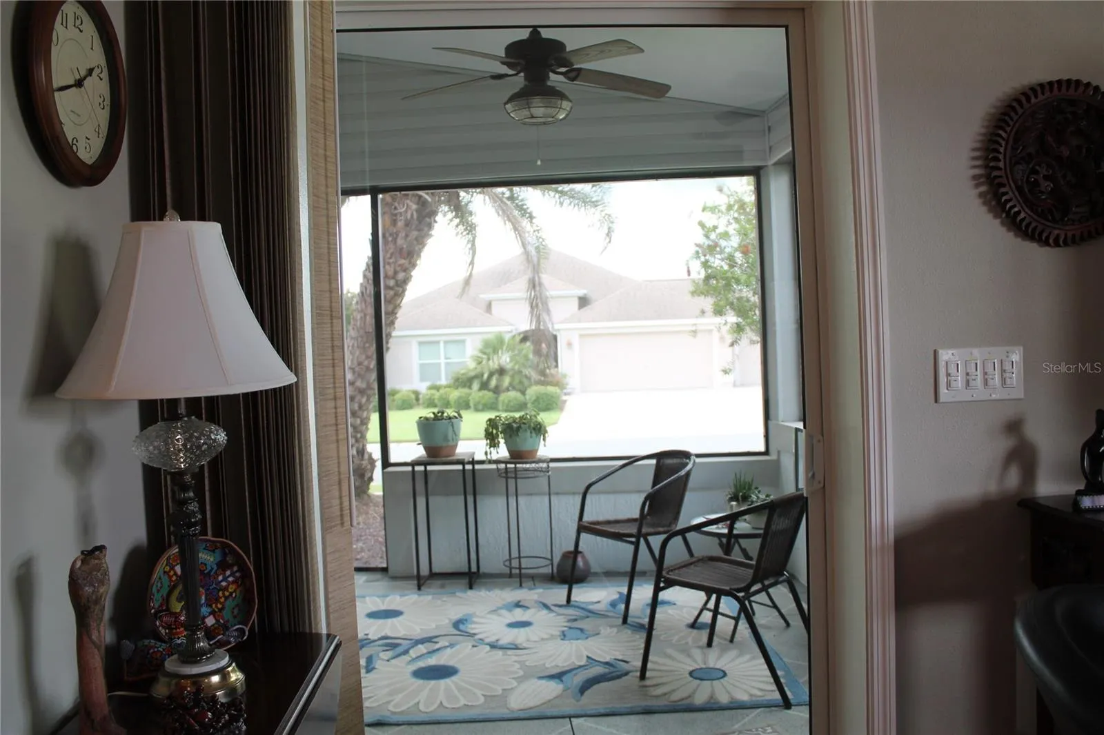 Entry to Large Lanai with Ceiling Fans and Hot Tub