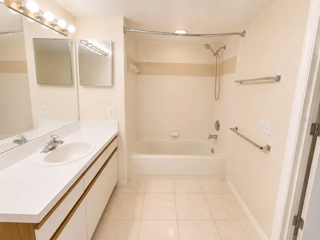 Second Full Bathroom