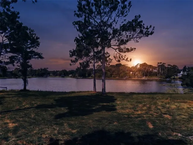 1170