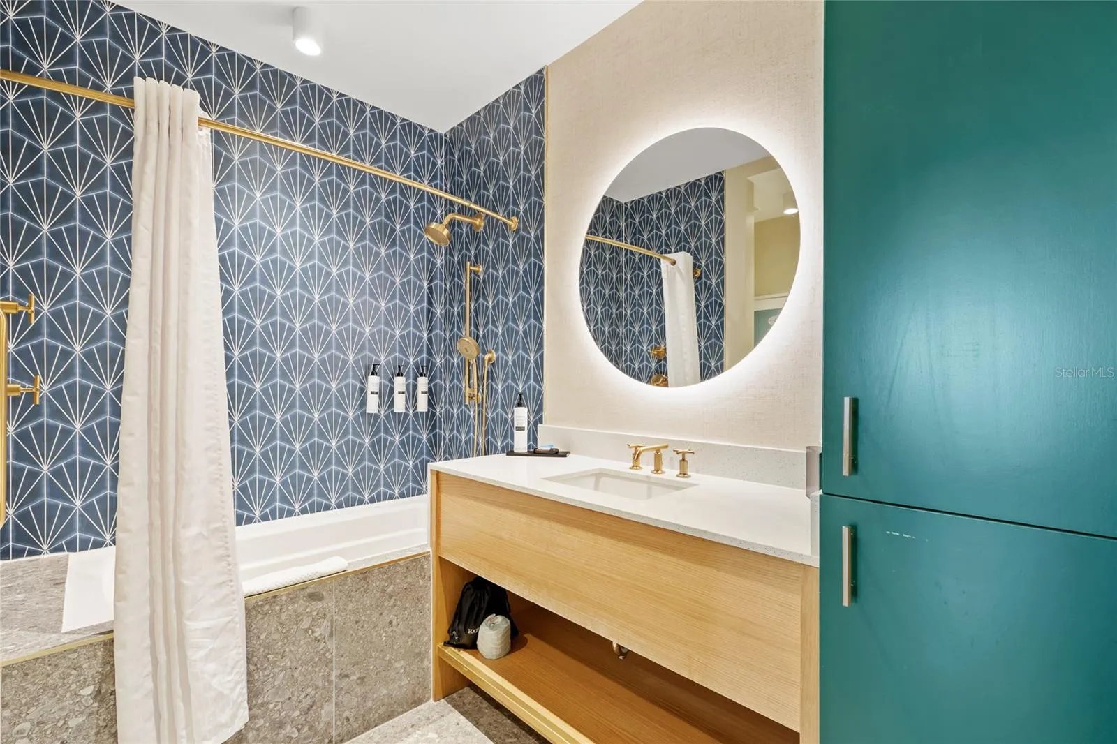 Secondary bathroom