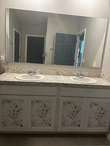 1170