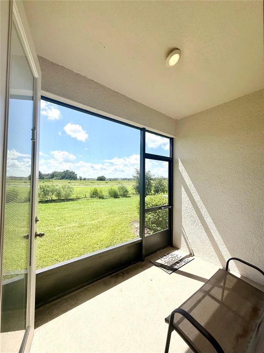 Screened Lania