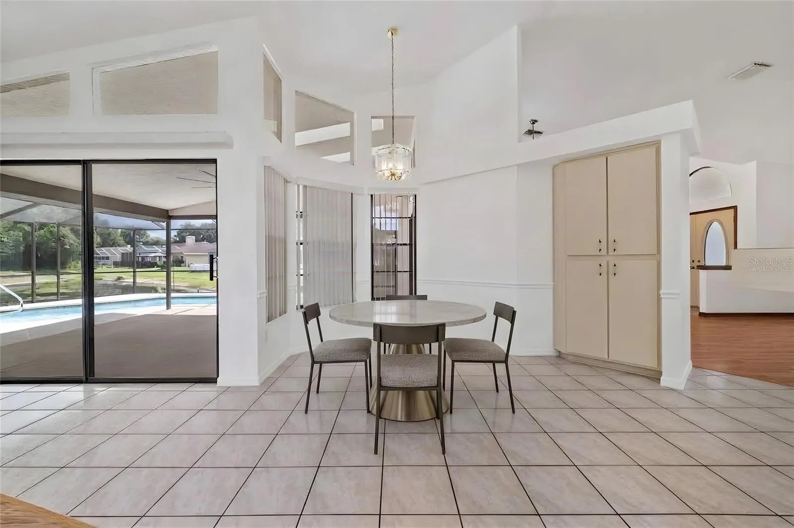 Virtually Staged/ breakfast nook