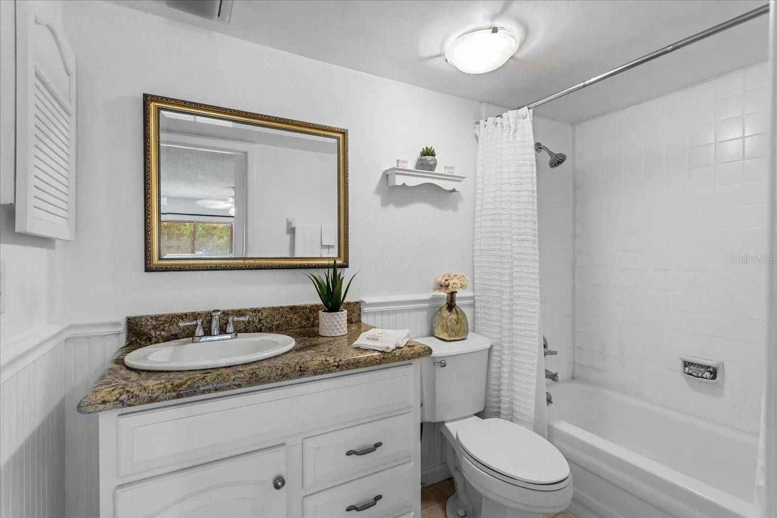 Primary Bathroom - Granite Counter