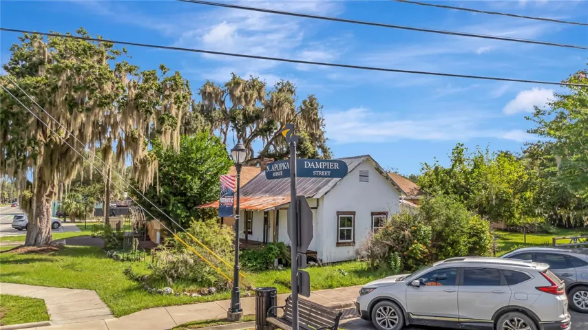 Cornet Street View