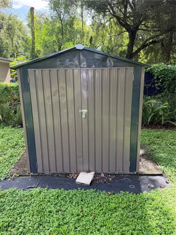 Shed